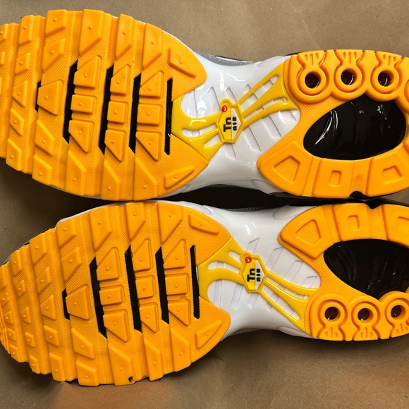 Men’s Nike Air Max Plus Nike TN - Picture 5 of 6